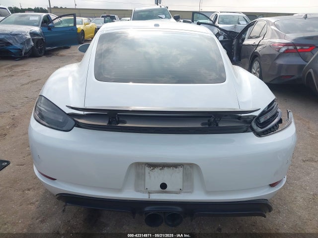 Porsche 718 Cayman 2018 WP0AB2A80JS278370 Image 16