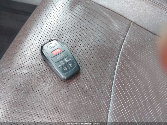 2022 TOYOTA SIENNA 5TDERKEC2NS079895 Photo 10