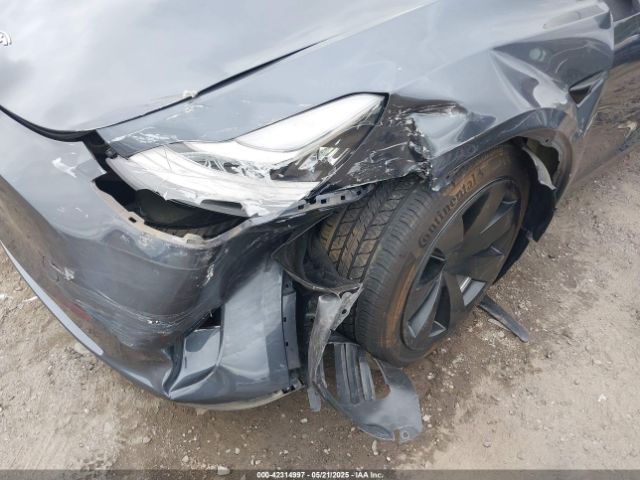 2023 TESLA MODEL Y 7SAYGDEE8PA023354 Photo 5