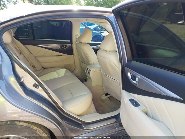 JN1BV7AP6FM339445 Infiniti Q50 Premium