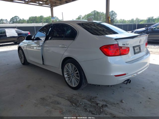 2013 BMW 328I WBA3A5G58DNP19818 Photo 2