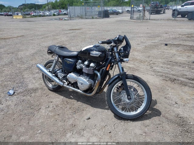 2015 TRIUMPH MOTORCYCLE THRUXTON SMT920K1XFT665620