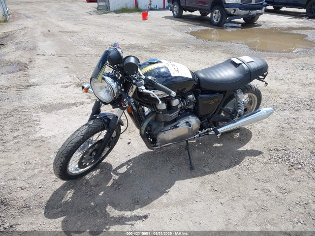 2015 TRIUMPH MOTORCYCLE THRUXTON SMT920K1XFT665620 Photo 1