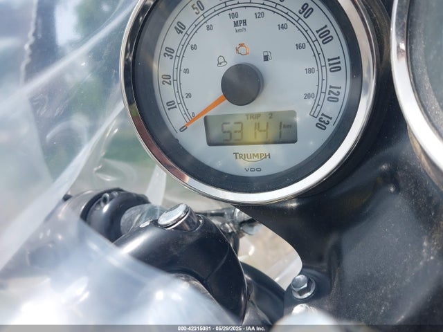 2015 TRIUMPH MOTORCYCLE THRUXTON SMT920K1XFT665620 Photo 6