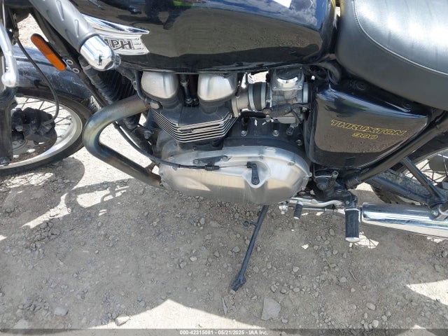 2015 TRIUMPH MOTORCYCLE THRUXTON SMT920K1XFT665620 Photo 8