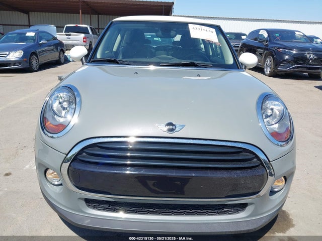 WMWXP5C55J2H29048 Mini Hardtop Cooper