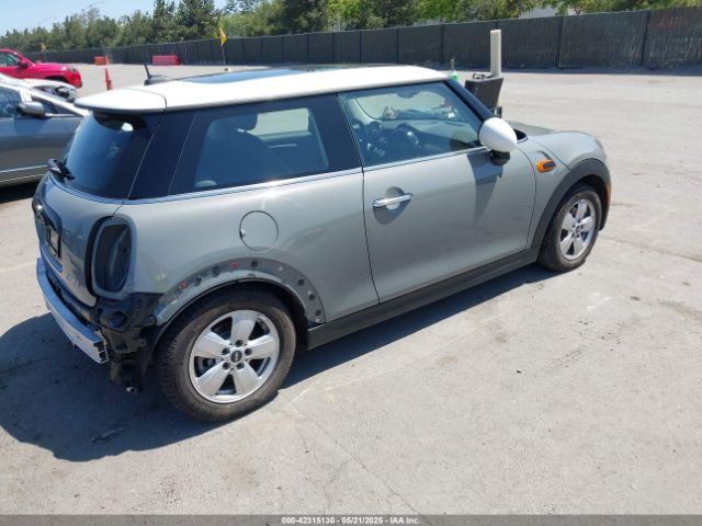 2018 MINI HARDTOP WMWXP5C55J2H29048 Photo 3