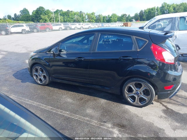 Ford FIESTA ST 2016 3FADP4GX3GM187996 Image 14