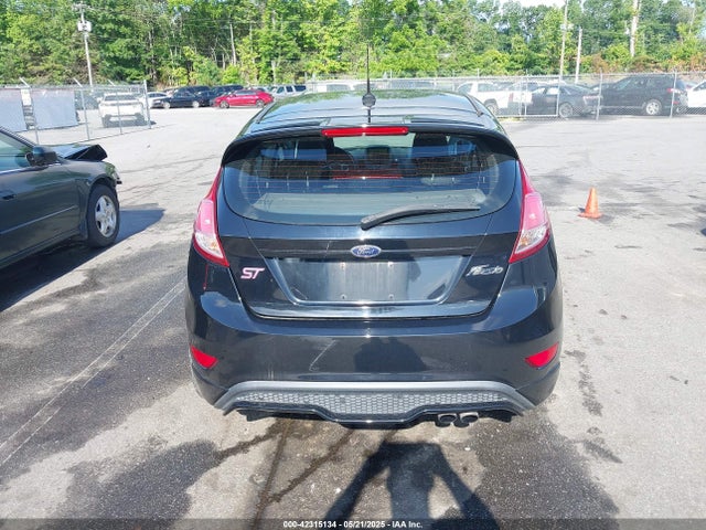 Ford FIESTA ST 2016 3FADP4GX3GM187996 Image 16