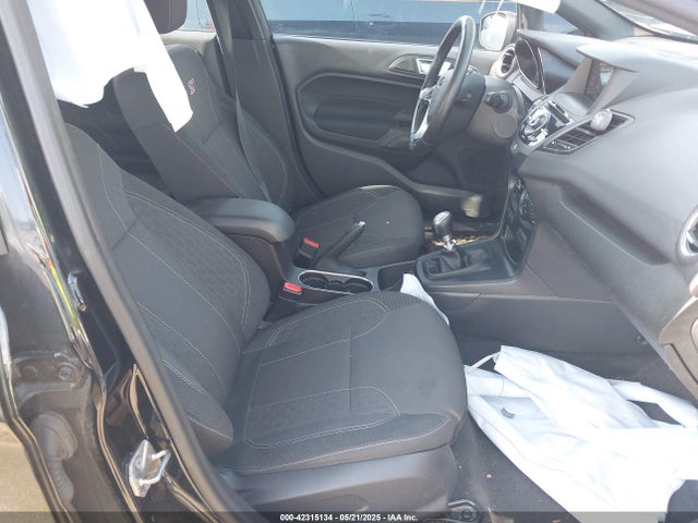Ford FIESTA ST 2016 3FADP4GX3GM187996 Image 5