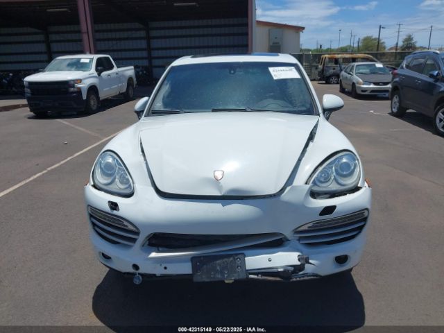 WP1AA2A22ELA97168 Porsche Cayenne