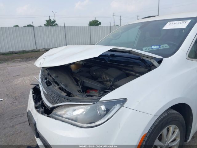 2C4RC1BG2KR609002 Chrysler Pacifica