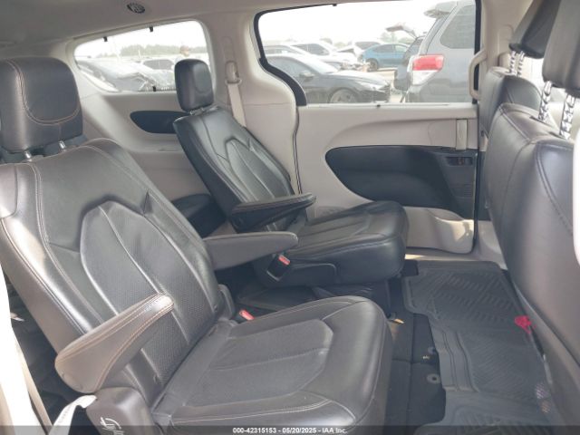 2C4RC1BG2KR609002 Chrysler Pacifica
