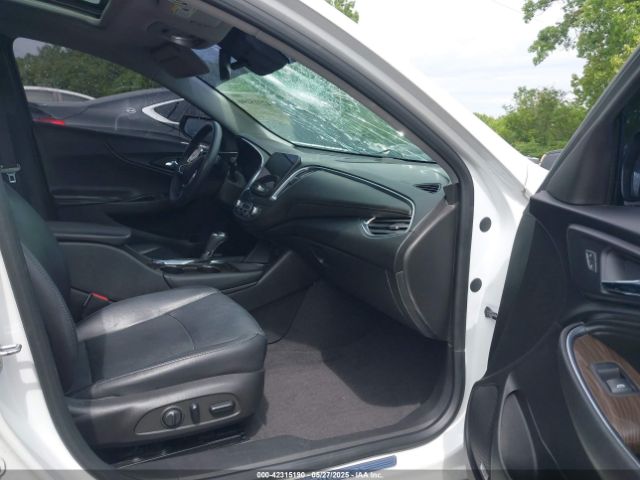 2017 CHEVROLET MALIBU 1G1ZH5SX2HF214898 Photo 4