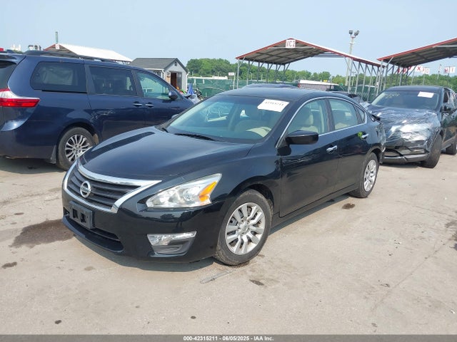 Nissan Altima 2.5 S 2014 1N4AL3AP1EC179055 Image 2