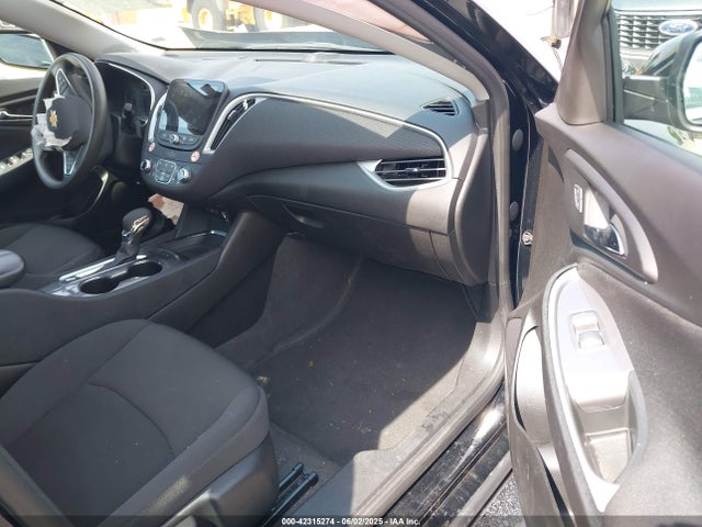 1G1ZD5ST9RF108958 Chevrolet Malibu Fwd 1lt