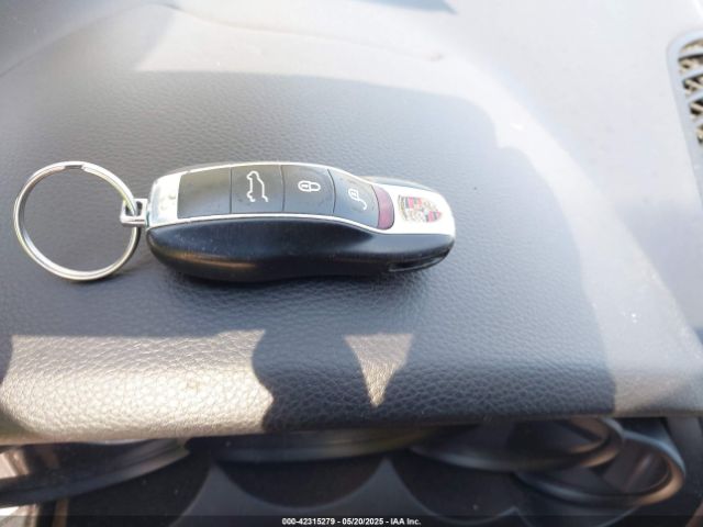 2012 PORSCHE CAYENNE HYBRID WP1AE2A20CLA92424 Photo 10