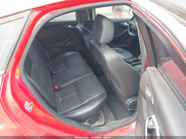 1FADP3K23GL293730 Ford FOCUS SE