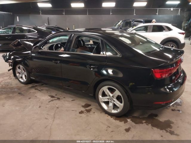 2018 AUDI A3 WAUB8GFF8J1036050 Photo 2