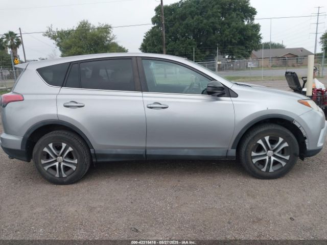 2T3ZFREV9HW397441 Toyota RAV4 LE