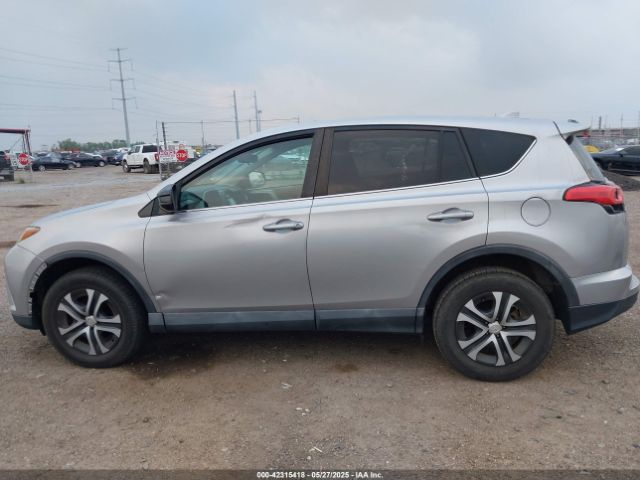 2T3ZFREV9HW397441 Toyota RAV4 LE