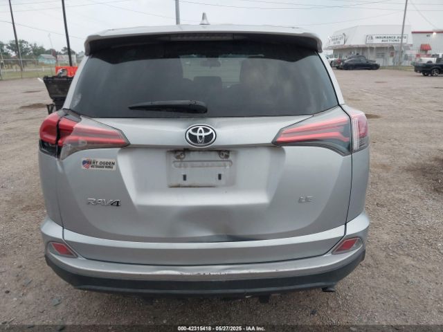 2T3ZFREV9HW397441 Toyota RAV4 LE