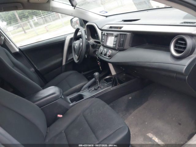 2T3ZFREV9HW397441 Toyota RAV4 LE