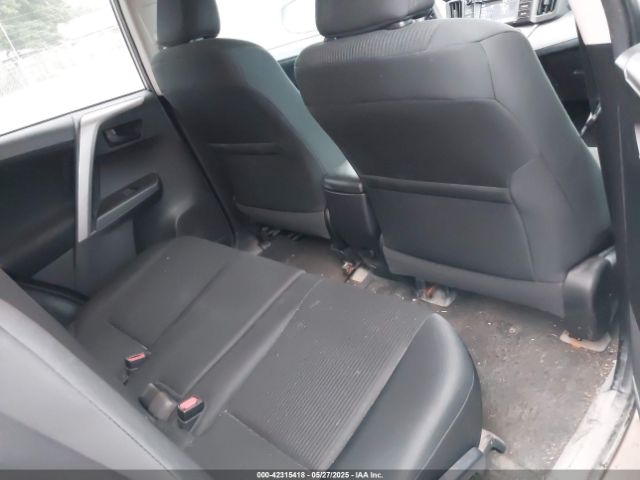 2T3ZFREV9HW397441 Toyota RAV4 LE