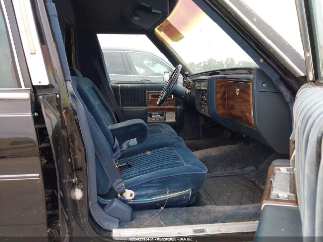 1989 CADILLAC BROUGHAM 1G6DW51Y6KR730868 Photo 4