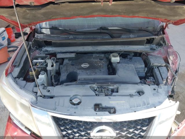 5N1AR2MN6GC621713 Nissan Pathfinder Sv