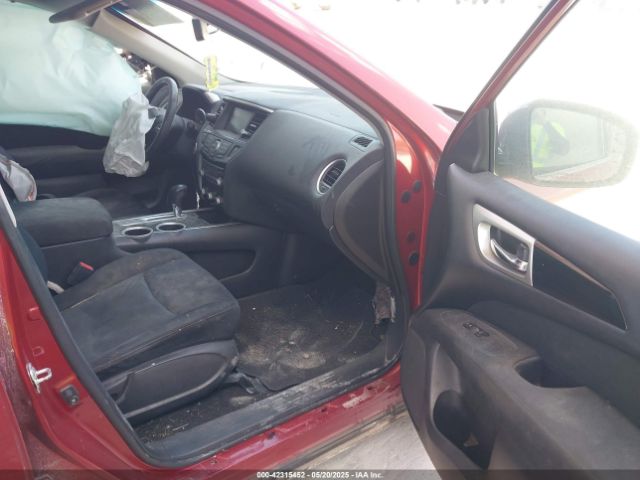 5N1AR2MN6GC621713 Nissan Pathfinder Sv