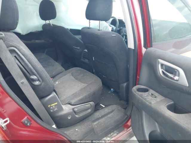 5N1AR2MN6GC621713 Nissan Pathfinder Sv