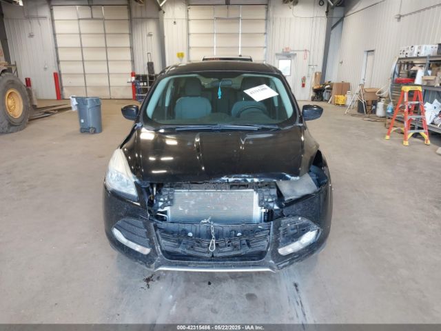 1FMCU9GX6GUB40187 Ford ESCAPE SE
