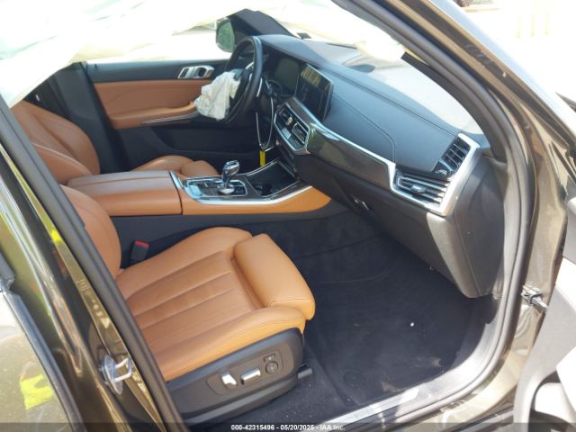 2021 BMW X5 5UXCR6C06M9G21960 Photo 4