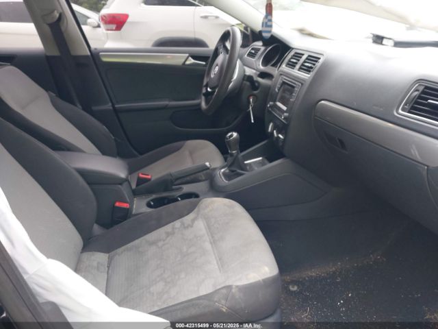 3VW167AJ8HM211245 Volkswagen Jetta 1.4t S