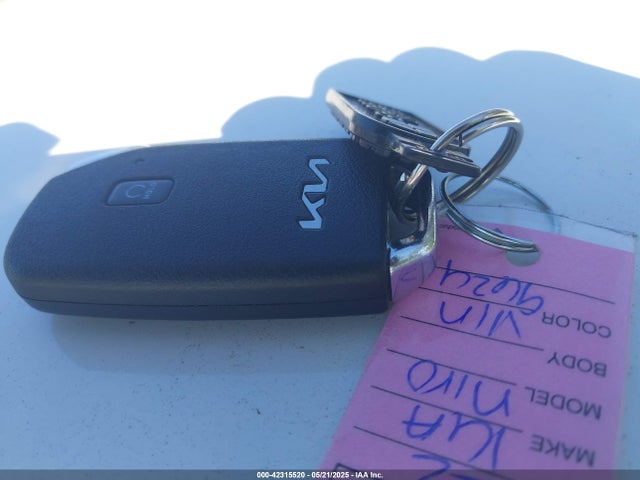 KNDCC3LG0N5129624 KIA Niro