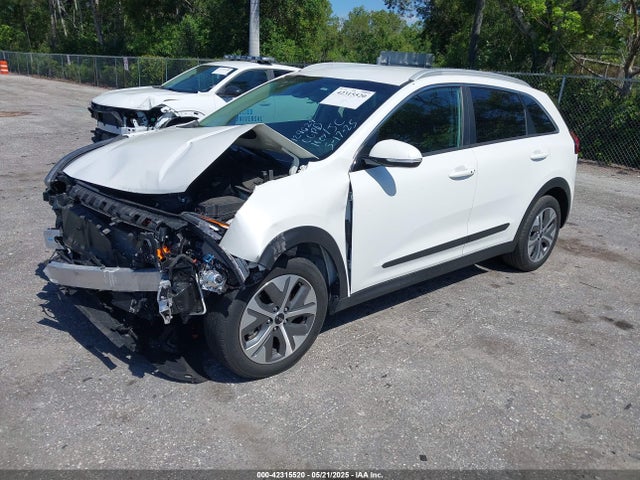 KNDCC3LG0N5129624 KIA Niro