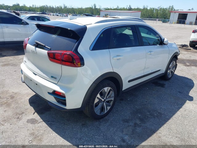 KNDCC3LG0N5129624 KIA Niro