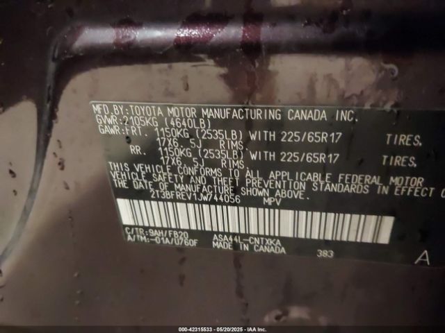 2T3BFREV1JW744056 Toyota RAV4 LE