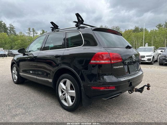 2013 VOLKSWAGEN TOUAREG WVGEP9BP8DD005795 Photo 2