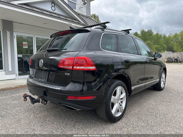 2013 VOLKSWAGEN TOUAREG WVGEP9BP8DD005795 Photo 3