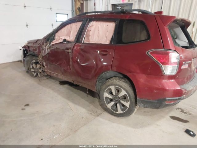 2018 SUBARU FORESTER JF2SJAGC2JH528011 Photo 2