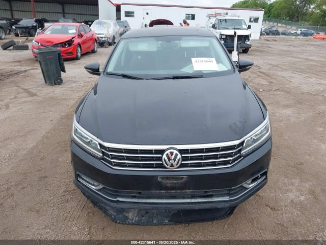1VWBA7A31JC027874 Volkswagen Passat 2.0t Se