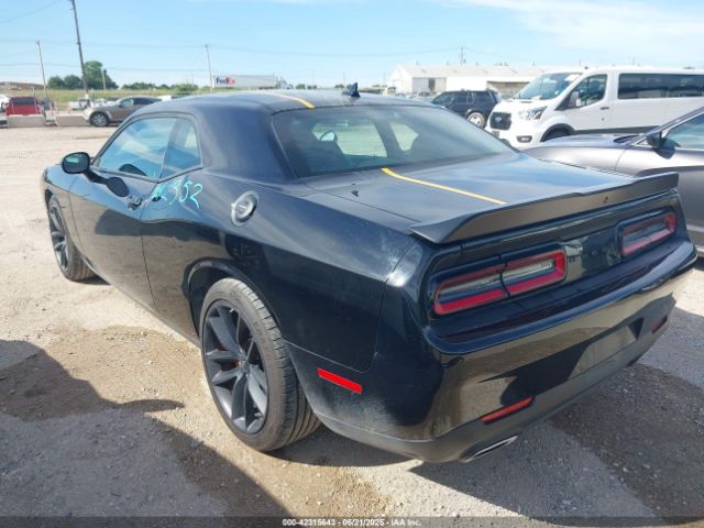2C3CDZJGXNH242352 Dodge Challenger Gt