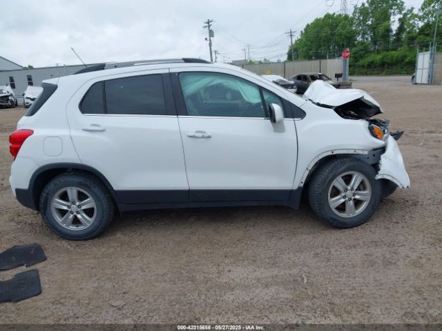 3GNCJLSB7JL240233 Chevrolet Trax Lt