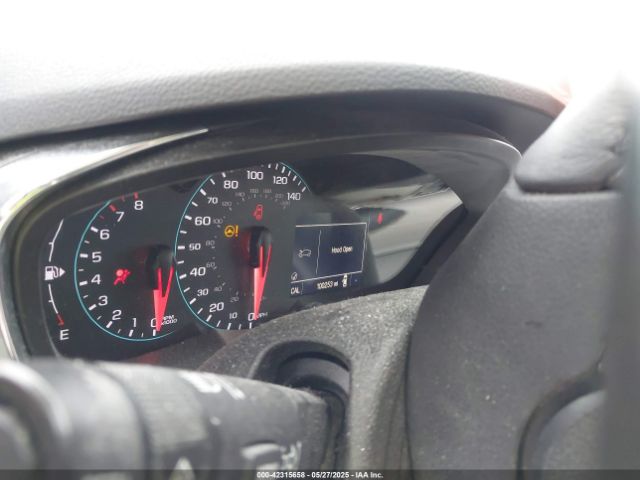 3GNCJLSB7JL240233 Chevrolet Trax Lt