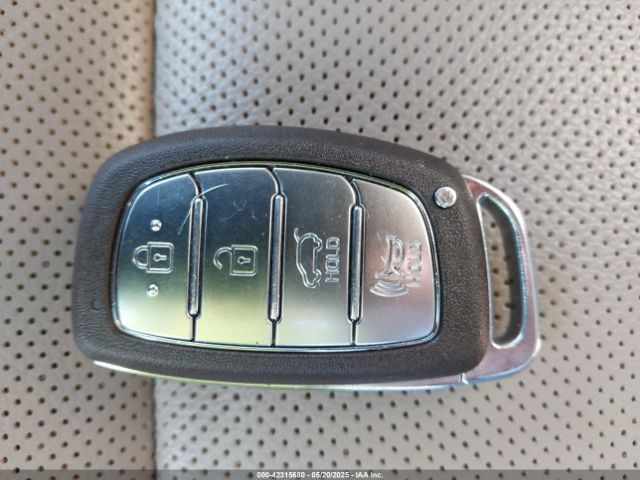 KM8J33A20GU058654 Hyundai Tucson Limited