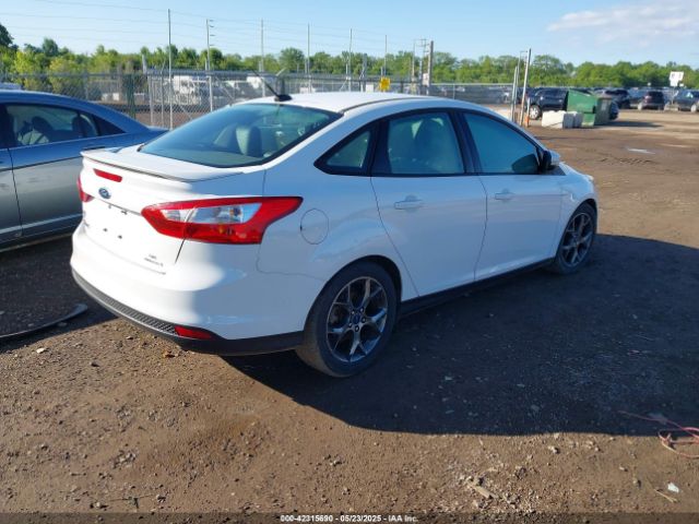 1FADP3F24EL137056 Ford FOCUS SE