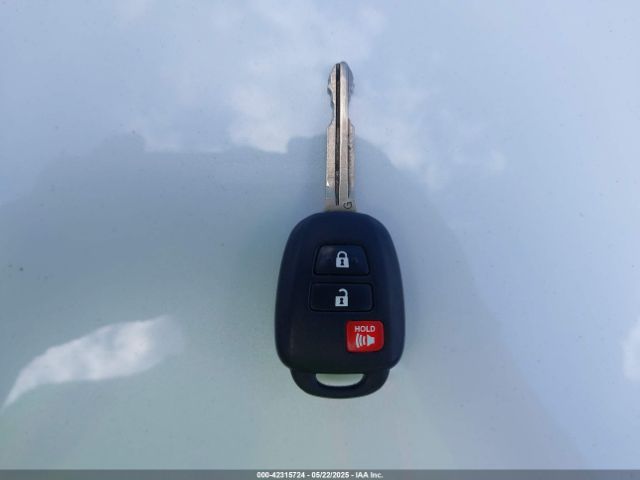 JTDKDTB36E1563626 Toyota Prius C Two