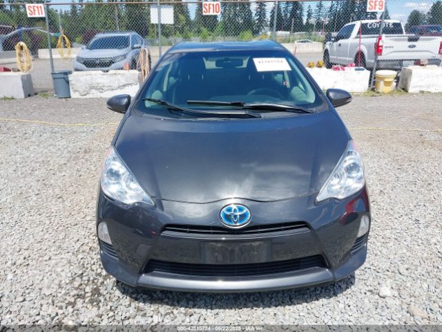 JTDKDTB36E1563626 Toyota Prius C Two